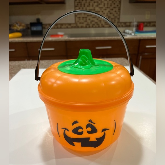 McDonald's Toys Vintage Mcdonalds 993 Halloween Pumpkin Happy Meal